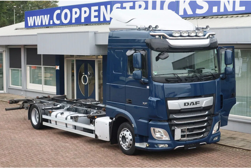 DAF XF 430 430 FA 4x2 BDF/Chassiscabine Wisselbare opbouw - Cab chassis truck: picture 2 DAF XF 430 430 FA 4x2 BDF/Chassiscabine Wisselbare opbouw - Cab chassis truck: picture 2