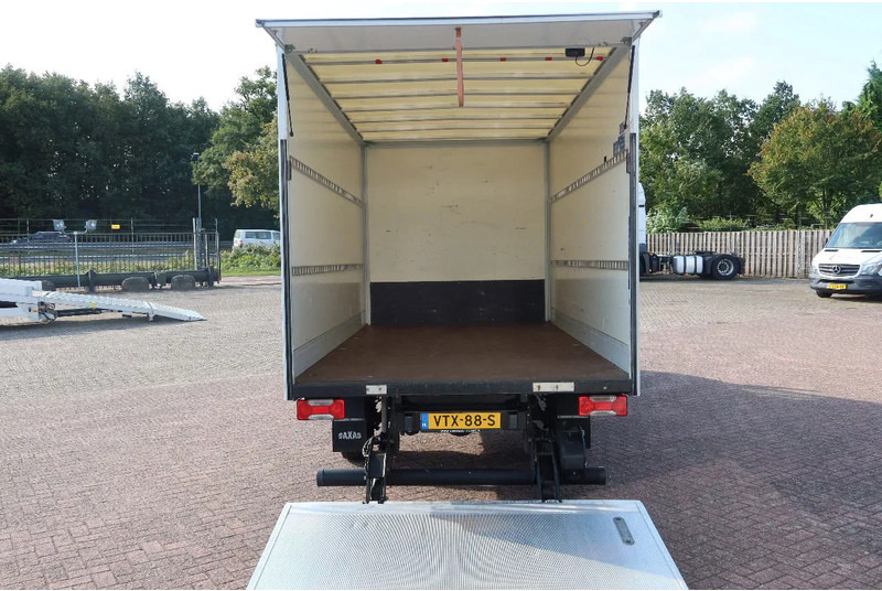 Iveco Daily 35S16 Bakwagen + Laadklep 750kg - Closed box van: picture 3 Iveco Daily 35S16 Bakwagen + Laadklep 750kg - Closed box van: picture 3