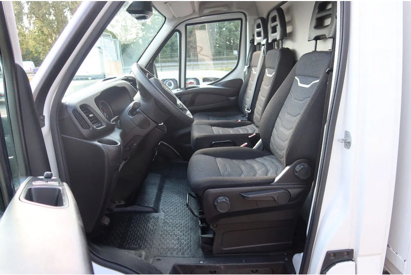 Iveco Daily 35S16 Bakwagen + Laadklep 750kg - Closed box van: picture 4 Iveco Daily 35S16 Bakwagen + Laadklep 750kg - Closed box van: picture 4