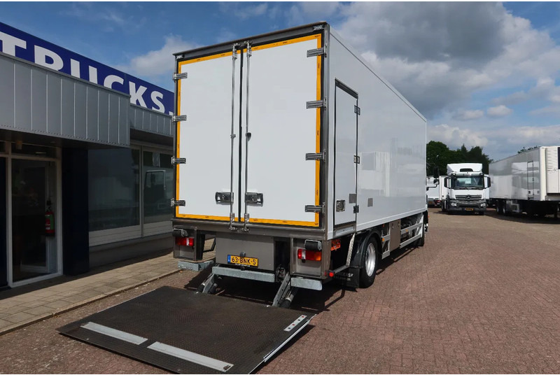MAN TGM 18.250 Koel/Vries+ Klep Bi-Temp + movable wall - Refrigerator truck: picture 3 MAN TGM 18.250 Koel/Vries+ Klep Bi-Temp + movable wall - Refrigerator truck: picture 3