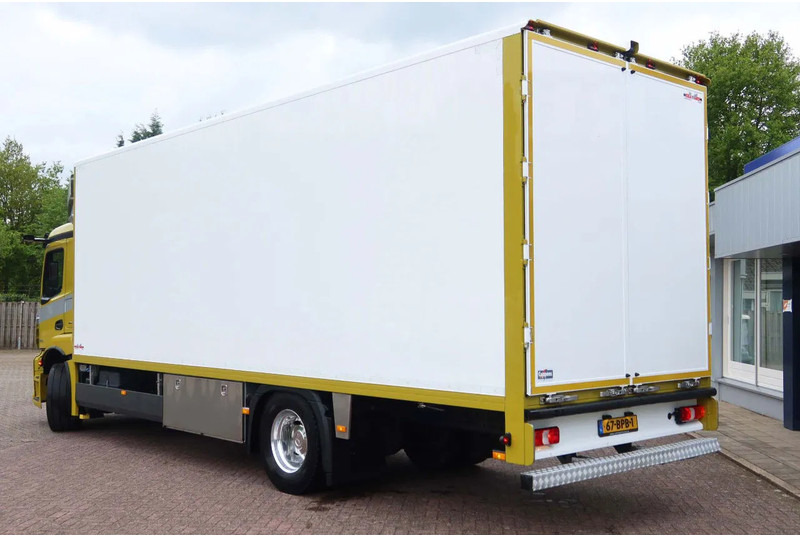 Mercedes-Benz Actros 1930 L Meubelbakwagen, Alluminium planken bak - Box truck: picture 3 Mercedes-Benz Actros 1930 L Meubelbakwagen, Alluminium planken bak - Box truck: picture 3