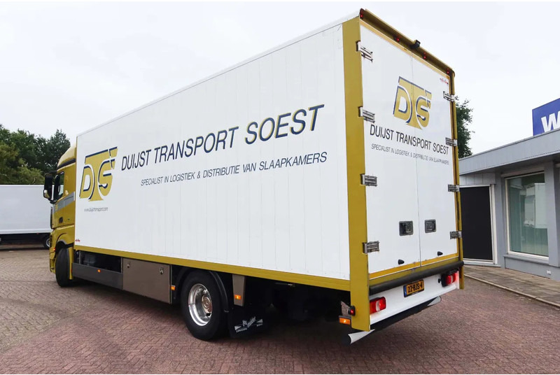 Mercedes-Benz Actros 1933 L Aluminium Bakwagen , Horse / tracing truck. Met deuren + 1 bed. - Box truck: picture 3 Mercedes-Benz Actros 1933 L Aluminium Bakwagen , Horse / tracing truck. Met deuren + 1 bed. - Box truck: picture 3