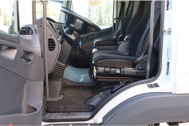 Box truck Mercedes-Benz Atego 1321L Bakwagen Laadklep 2000kg / 3 Stoelen!!: picture 12