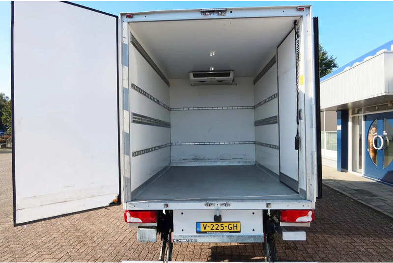 Mercedes-Benz Sprinter 316 CDI Carrier Koel/Vries Bak+Klep. Dag en nacht aansluiting - Refrigerated delivery van: picture 4 Mercedes-Benz Sprinter 316 CDI Carrier Koel/Vries Bak+Klep. Dag en nacht aansluiting - Refrigerated delivery van: picture 4