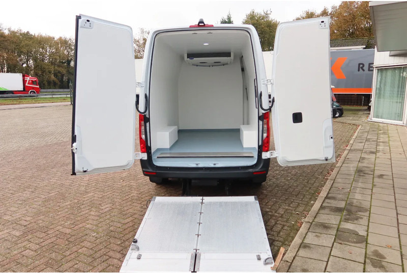 Mercedes-Benz Sprinter 316 CDI Koel/Vries/Verwarmen +Klep L2/H2 - Refrigerated delivery van: picture 3 Mercedes-Benz Sprinter 316 CDI Koel/Vries/Verwarmen +Klep L2/H2 - Refrigerated delivery van: picture 3
