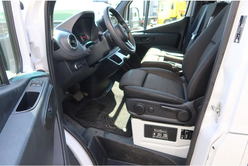 Mercedes-Benz Sprinter 515 CDI - Closed box van: picture 5 Mercedes-Benz Sprinter 515 CDI - Closed box van: picture 5