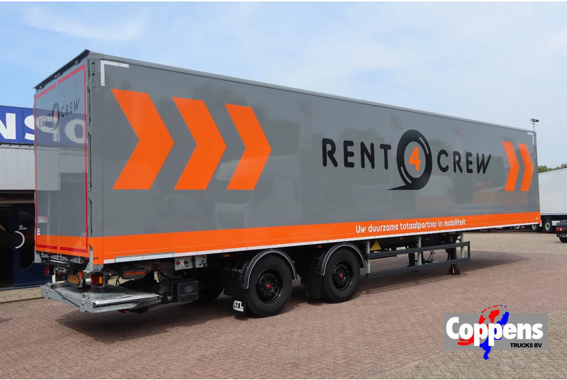 SYSTEM TRAILERS LPRS 18. 2 asser gesloten + stuuras en klep Dhollandia 2000 KG Daytona Grey - Closed box semi-trailer: picture 1 SYSTEM TRAILERS LPRS 18. 2 asser gesloten + stuuras en klep Dhollandia 2000 KG Daytona Grey - Closed box semi-trailer: picture 1