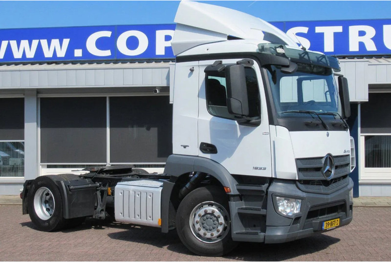 Mercedes-Benz Antos 1833 L - Tractor unit: picture 2 Mercedes-Benz Antos 1833 L - Tractor unit: picture 2