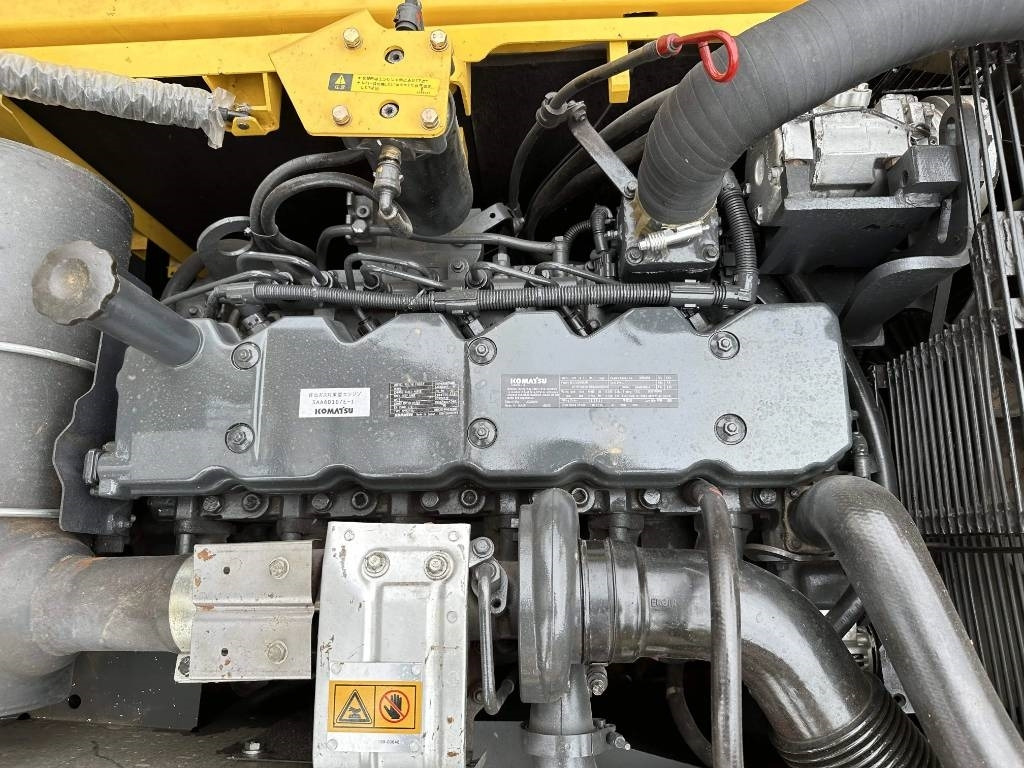 Komatsu PC200-8 - Crawler excavator: picture 4 Komatsu PC200-8 - Crawler excavator: picture 4