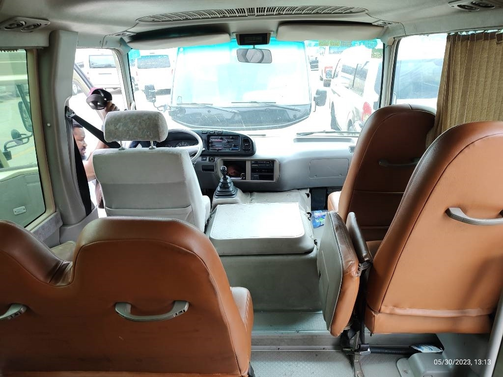 Minibus, Passenger van Toyota Coaster Bus: picture 11
