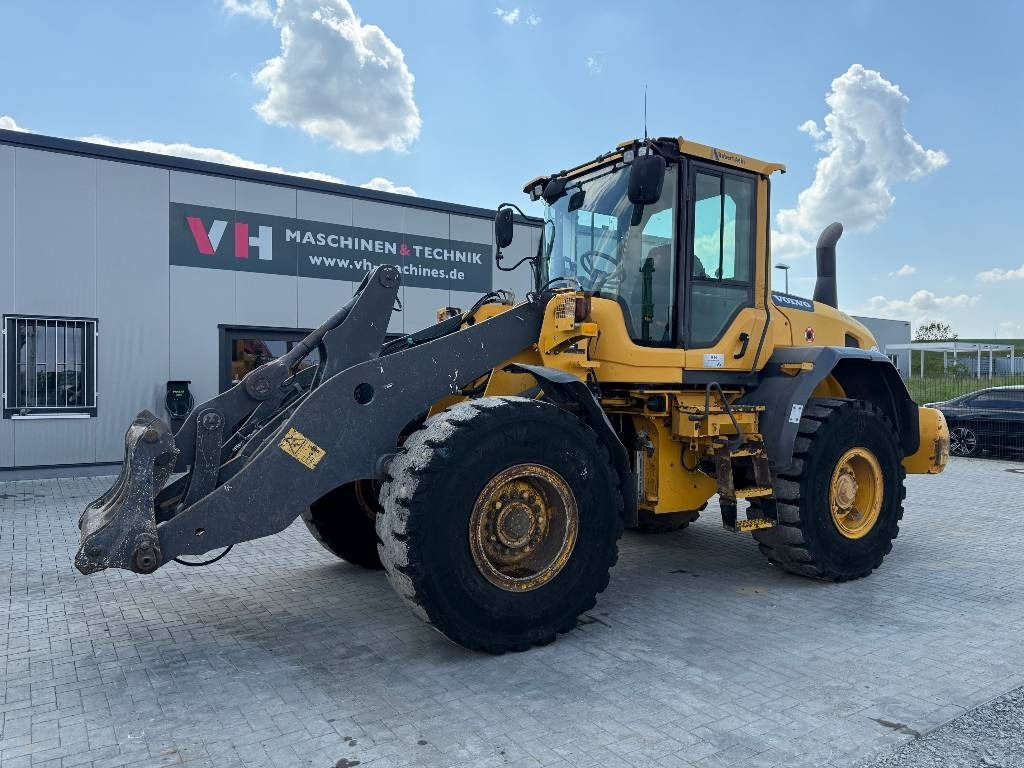Volvo L 90 G - Wheel loader: picture 2 Volvo L 90 G - Wheel loader: picture 2