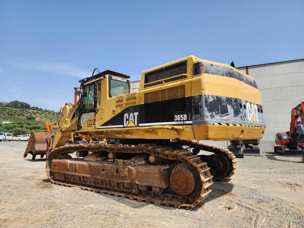 CAT 365BII - Crawler excavator: picture 3 CAT 365BII - Crawler excavator: picture 3
