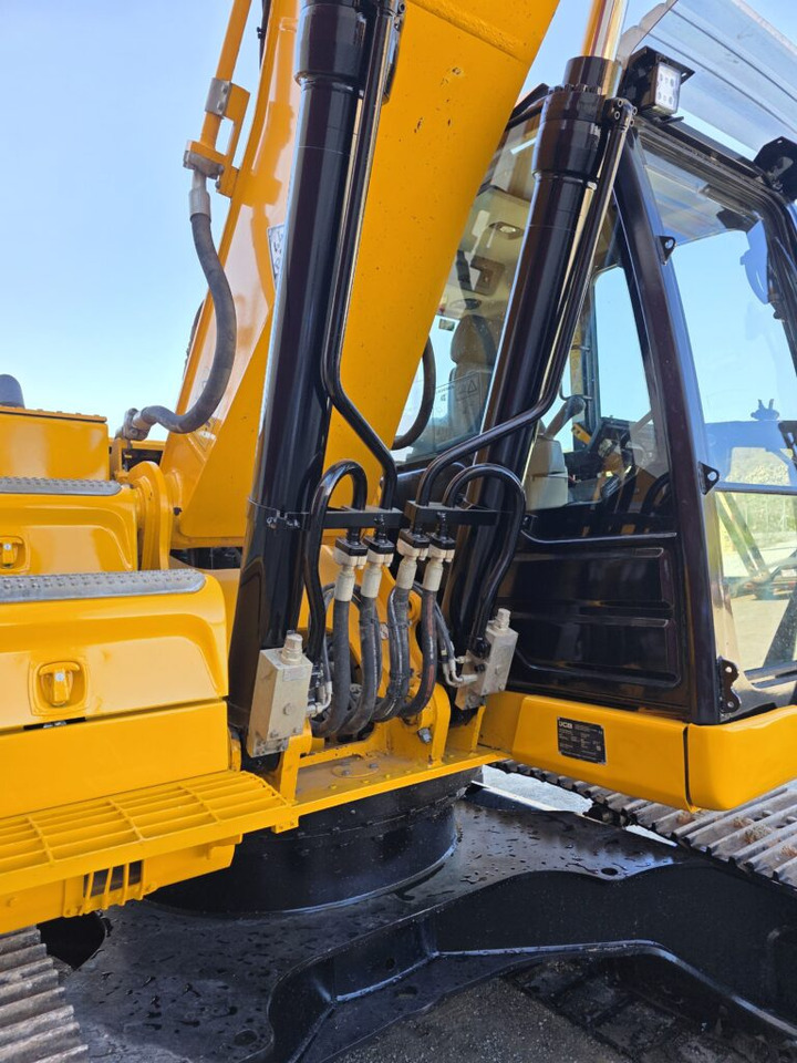 JCB 220X L4F - Crawler excavator: picture 5 JCB 220X L4F - Crawler excavator: picture 5