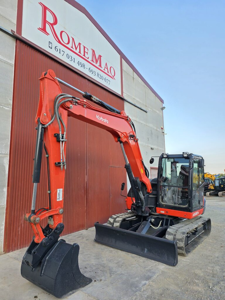 KUBOTA KX080-4A2 - Mini excavator: picture 3 KUBOTA KX080-4A2 - Mini excavator: picture 3