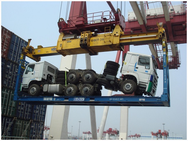 HOWO TRACTOR 6X4 SINOTRUCK 371HP - Tractor unit: picture 2 HOWO TRACTOR 6X4 SINOTRUCK 371HP - Tractor unit: picture 2