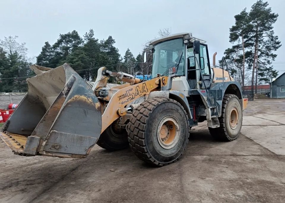 Liebherr L544 2 plus 2 - Wheel loader: picture 2 Liebherr L544 2 plus 2 - Wheel loader: picture 2