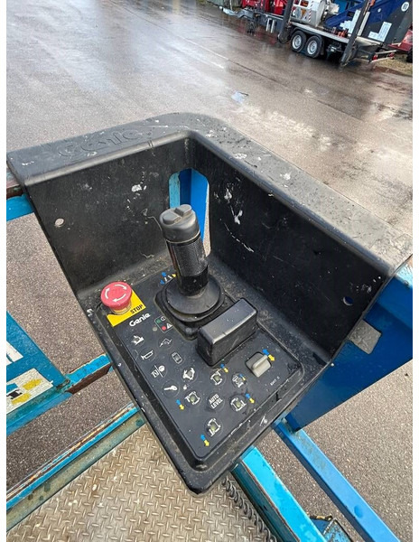 Scissor lift Genie GS 2668 RT 10m Diesel Scherenarbeitsbühne: picture 10