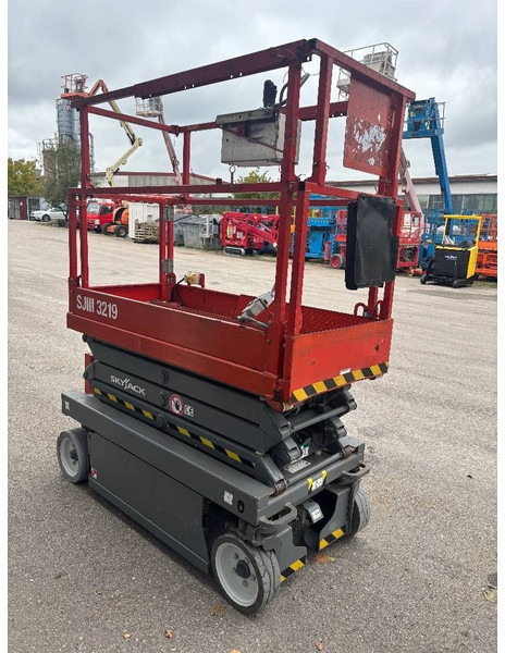 Skyjack SJ 3219 7,80m Scherenarbeitsbühne - Scissor lift: picture 5 Skyjack SJ 3219 7,80m Scherenarbeitsbühne - Scissor lift: picture 5