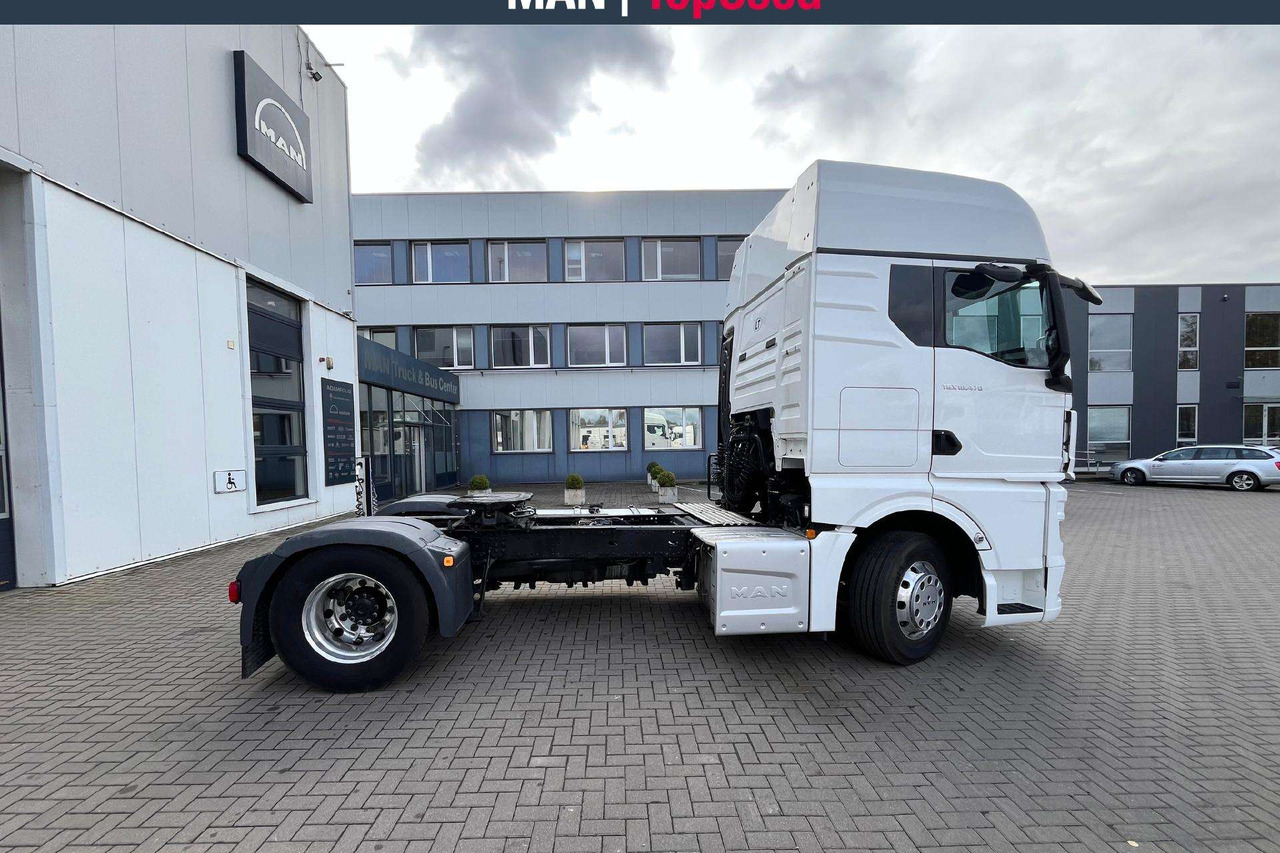 MAN TGX 18.470 GX cab ADR EXIII (1101) - Tractor unit: picture 5 MAN TGX 18.470 GX cab ADR EXIII (1101) - Tractor unit: picture 5