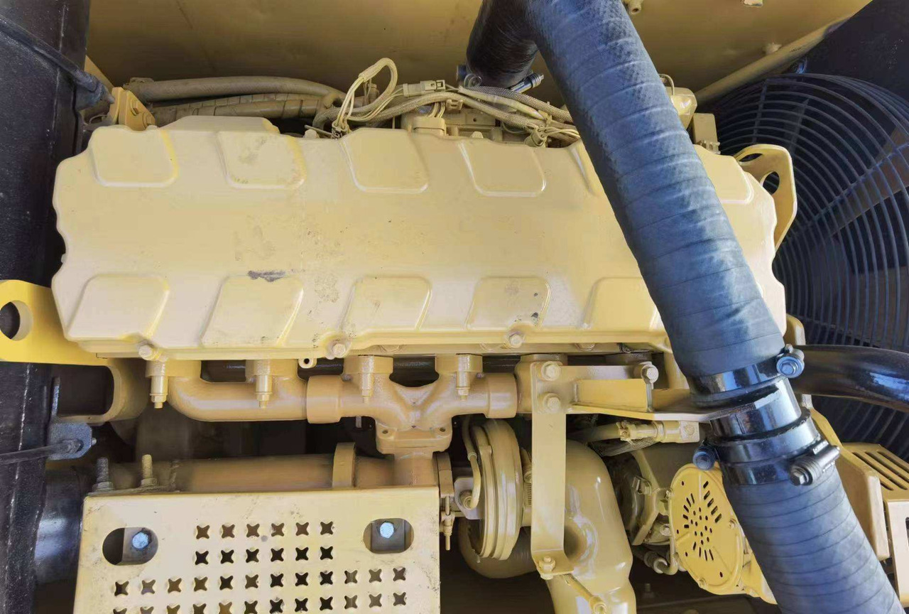 CAT 330C 330D 30Tons excavator Used CAT Excavator - Crawler excavator: picture 4 CAT 330C 330D 30Tons excavator Used CAT Excavator - Crawler excavator: picture 4