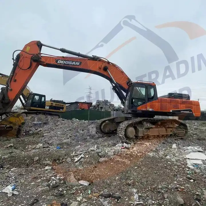 Excavator Complete Drive Cab Assy DX225 DX520 DX520LC DX480LC Doosan DX340 cabin Doosan DX300 cabin - Excavator: picture 1 Excavator Complete Drive Cab Assy DX225 DX520 DX520LC DX480LC Doosan DX340 cabin Doosan DX300 cabin - Excavator: picture 1
