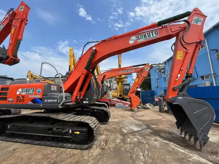 Hot sale Low Working Hour Hitachi zx120 cheap used excavator Japan Made Hitachi zx200 20 ton Excavator in good condition - Crawler excavator: picture 2 Hot sale Low Working Hour Hitachi zx120 cheap used excavator Japan Made Hitachi zx200 20 ton Excavator in good condition - Crawler excavator: picture 2