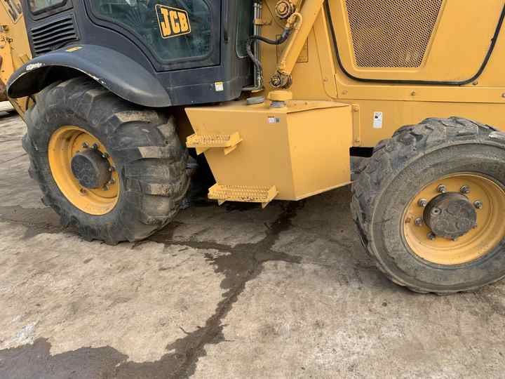 JCB 3cX backhoe loader manufactured in 2022 with telescopic boom JCB3CX JCB4CX JCB 3DX - Backhoe loader: picture 3 JCB 3cX backhoe loader manufactured in 2022 with telescopic boom JCB3CX JCB4CX JCB 3DX - Backhoe loader: picture 3
