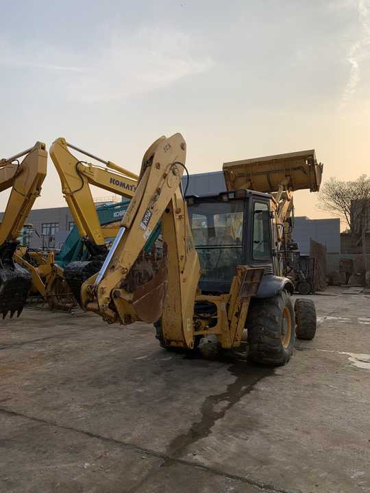 JCB 3cX backhoe loader manufactured in 2022 with telescopic boom JCB3CX JCB4CX JCB 3DX nice price - Backhoe loader: picture 2 JCB 3cX backhoe loader manufactured in 2022 with telescopic boom JCB3CX JCB4CX JCB 3DX nice price - Backhoe loader: picture 2