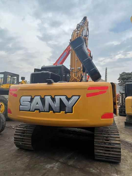 Second hand Used SANY 215 excavator Excavadoras de segunda mano SANY215C - Crawler excavator: picture 5 Second hand Used SANY 215 excavator Excavadoras de segunda mano SANY215C - Crawler excavator: picture 5