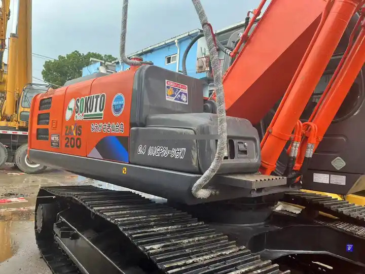 Used Hitachi Excavator Zx200-3 Crawler Excavator For Sale Excavator Hitachi Zaxis 200 With Imported Engine - - Crawler excavator: picture 3 Used Hitachi Excavator Zx200-3 Crawler Excavator For Sale Excavator Hitachi Zaxis 200 With Imported Engine - - Crawler excavator: picture 3