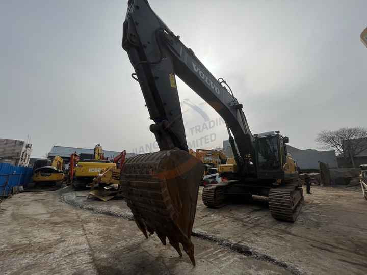 Used Volvo excavator EC 480DL in good condition for sale - Crawler excavator: picture 2 Used Volvo excavator EC 480DL in good condition for sale - Crawler excavator: picture 2