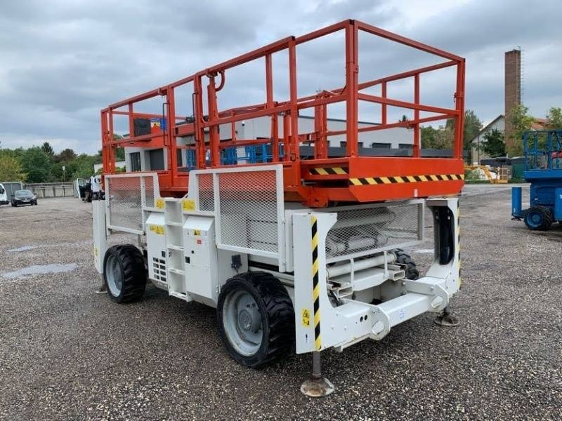 Genie GS3390 - 12,06 m - 4x4 - diesel  - Scissor lift: picture 1 Genie GS3390 - 12,06 m - 4x4 - diesel  - Scissor lift: picture 1