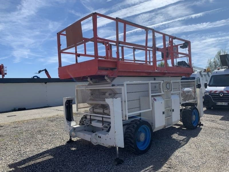 Genie GS5390 - 18m - 4x4 - Diesel  - Scissor lift: picture 2 Genie GS5390 - 18m - 4x4 - Diesel  - Scissor lift: picture 2