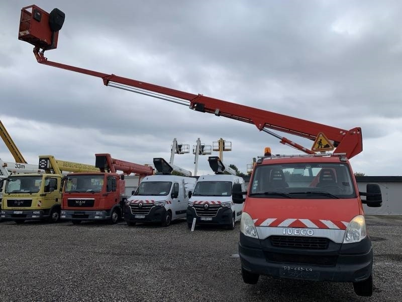 Truck mounted aerial platform Iveco Daily GSR E179T - 17,1m - 200 kg: picture 9