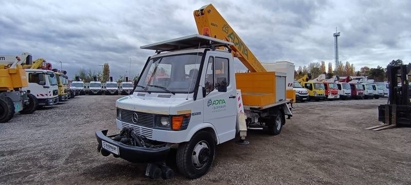 Mercedes-Benz 410D Weberlift WL 1.950 EG - 19,5m, 200 kg - Truck mounted aerial platform: picture 2 Mercedes-Benz 410D Weberlift WL 1.950 EG - 19,5m, 200 kg - Truck mounted aerial platform: picture 2