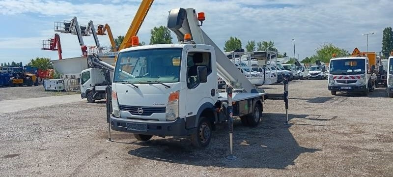 Nissan Cabstar Palfinger P260B - 25,6 m - 230 kg - Truck mounted aerial platform: picture 2 Nissan Cabstar Palfinger P260B - 25,6 m - 230 kg - Truck mounted aerial platform: picture 2