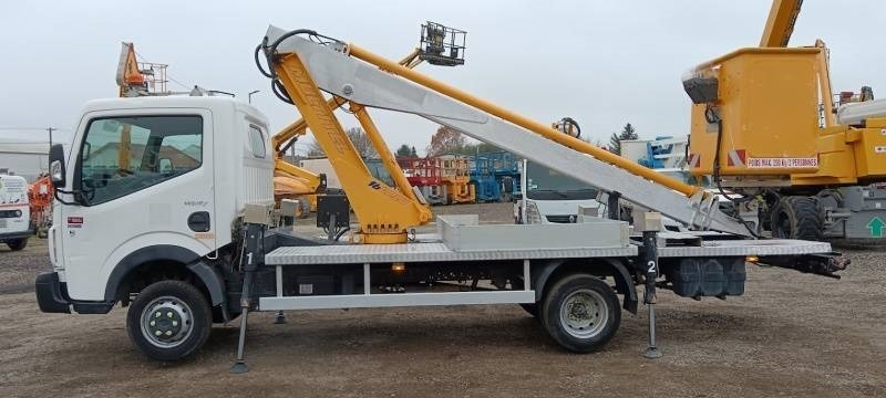 Renault Maxity Multitel 160 ALU DS - 16m - Truck mounted aerial platform: picture 5 Renault Maxity Multitel 160 ALU DS - 16m - Truck mounted aerial platform: picture 5