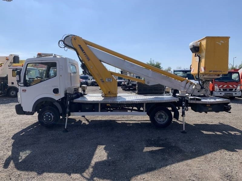 Renault Maxity Multitel MT202DS - 20m - 200 kg - Truck mounted aerial platform: picture 5 Renault Maxity Multitel MT202DS - 20m - 200 kg - Truck mounted aerial platform: picture 5