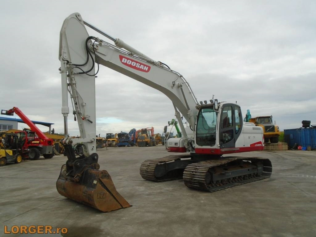 Doosan DX 225 LC with 18m long reach boom - Crawler excavator: picture 2 Doosan DX 225 LC with 18m long reach boom - Crawler excavator: picture 2