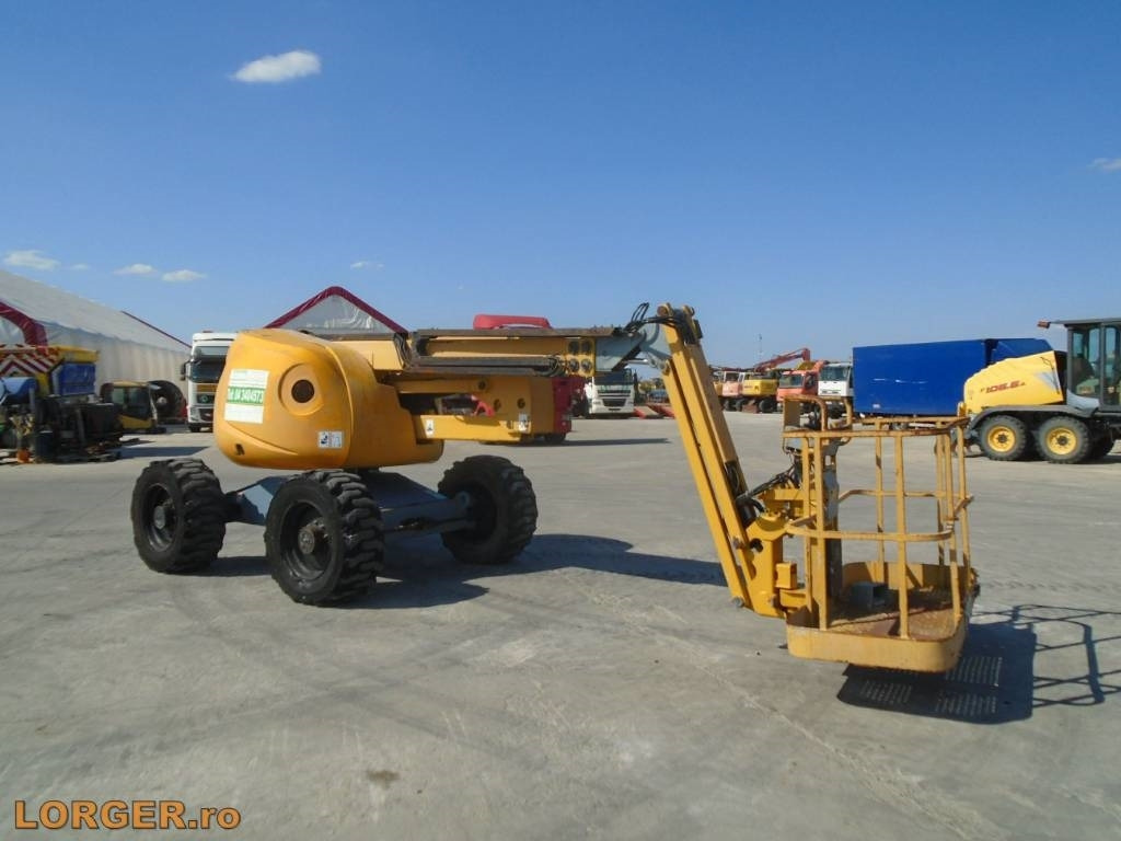 Haulotte HA 16 PX - Articulated boom: picture 1 Haulotte HA 16 PX - Articulated boom: picture 1