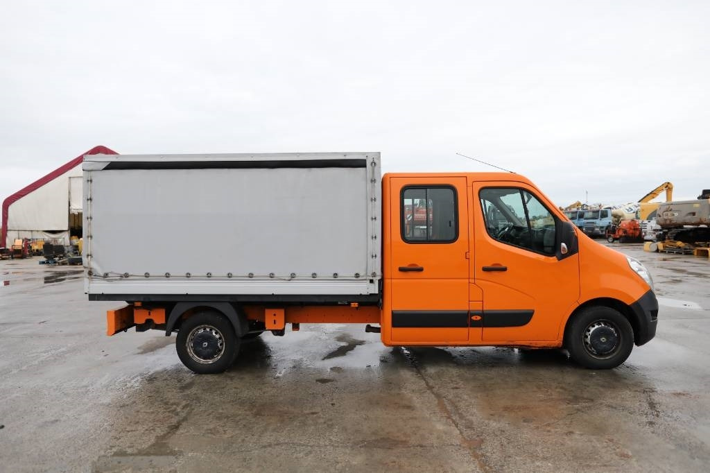 Closed box van Renault Master III: picture 6