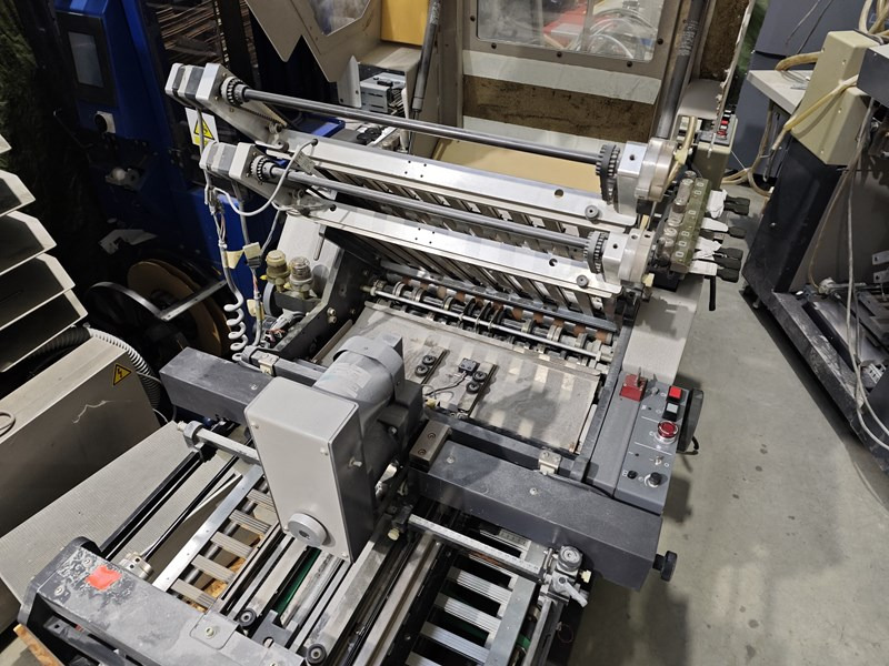 Horizon AFC-504 AKT | 2000 - Folding machine: picture 4 Horizon AFC-504 AKT | 2000 - Folding machine: picture 4