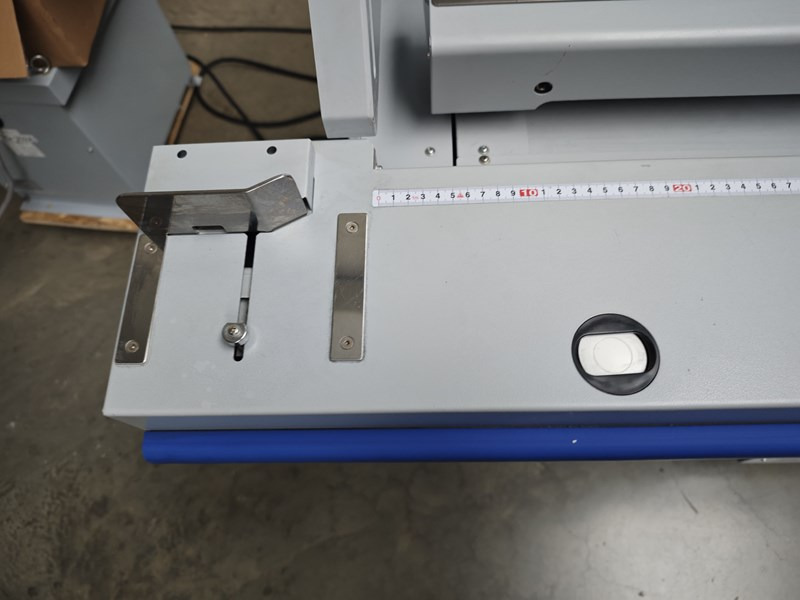 Horizon BQ-270V | 371.000 | 2011 - Binding machine: picture 4 Horizon BQ-270V | 371.000 | 2011 - Binding machine: picture 4