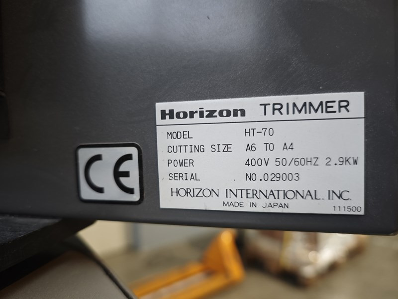 Horizon HT 70 | 1997 - Paper cutting machine: picture 3 Horizon HT 70 | 1997 - Paper cutting machine: picture 3