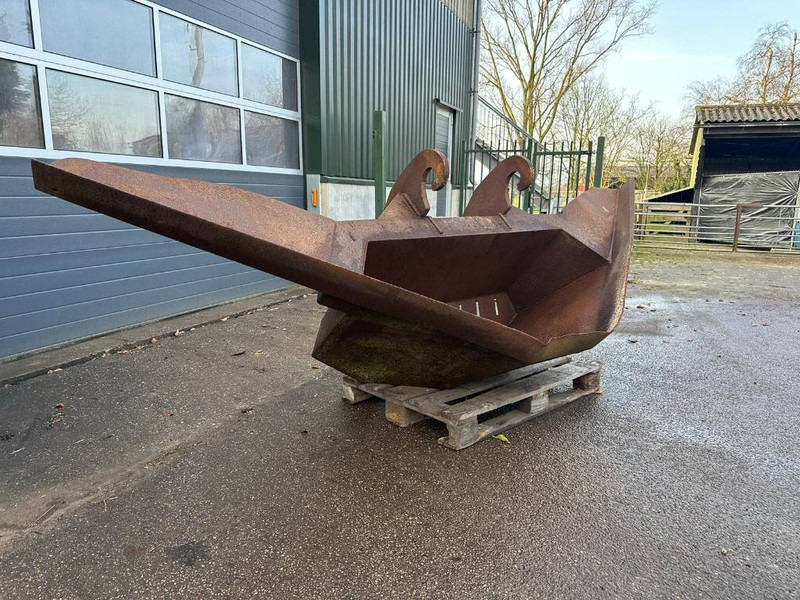 CW30 taludbak / V bucket / vleugelbak / slope buck - Bucket for Construction machinery: picture 2 CW30 taludbak / V bucket / vleugelbak / slope buck - Bucket for Construction machinery: picture 2