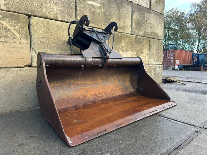 Eurosteel 200cm wide Tiltbucket / kantelbak / Schwenklöffel - Bucket for Construction machinery: picture 3 Eurosteel 200cm wide Tiltbucket / kantelbak / Schwenklöffel - Bucket for Construction machinery: picture 3