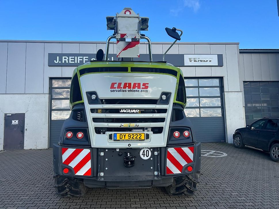 J.Reiff Sarl
Herr Stefan Neukirch - 77 Z.I in den - Forage harvester: picture 3 J.Reiff Sarl
Herr Stefan Neukirch - 77 Z.I in den - Forage harvester: picture 3