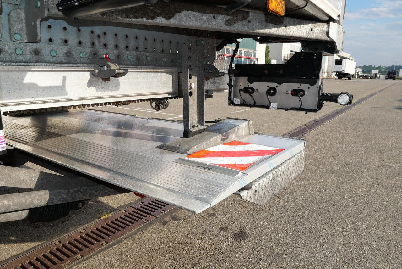 Closed box semi-trailer Schmitz Cargobull SKO 18/ LZG CITY /COOL V7  LBW /TRIDEC /FP 45: picture 17