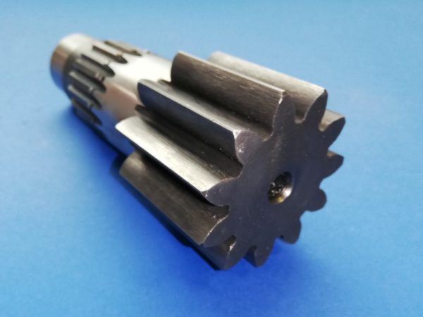 010170A Wałek silnika obrotu Yanmar B25 - Swing motor for Construction machinery: picture 1 010170A Wałek silnika obrotu Yanmar B25 - Swing motor for Construction machinery: picture 1