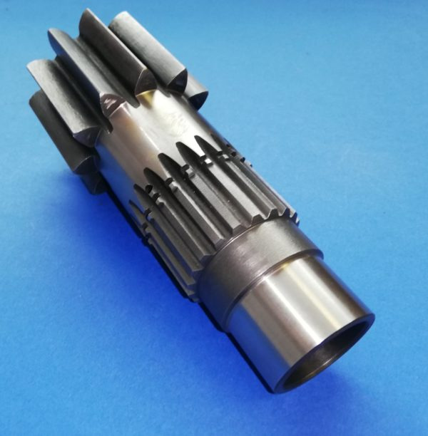 010170A Wałek silnika obrotu Yanmar B25 - Swing motor for Construction machinery: picture 2 010170A Wałek silnika obrotu Yanmar B25 - Swing motor for Construction machinery: picture 2